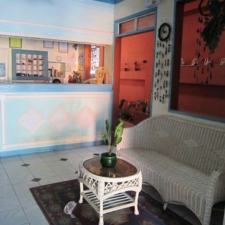 Coastal Inn Dumaguete City Kültér fotó